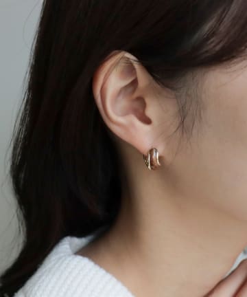 FREDY & GLOSTER(フレディ アンド グロスター) カラーストーンワンタッチピアス