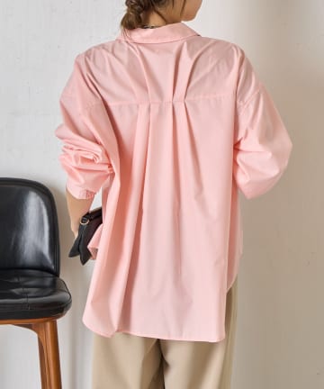 Jena　espace merveilleux(ジェナ　エスパスメルヴェイユ) バックタックオーバーシャツ