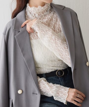 COLONY 2139(コロニー トゥーワンスリーナイン) ストレッチレースボトルネックプルオーバー