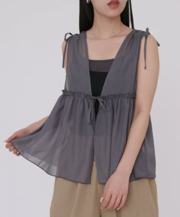 COLONY 2139(コロニー トゥーワンスリーナイン) シアーギャザーリボンベスト