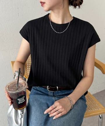 DISCOAT(ディスコート) WEB限定ワイドリブフレンチスリーブTシャツ