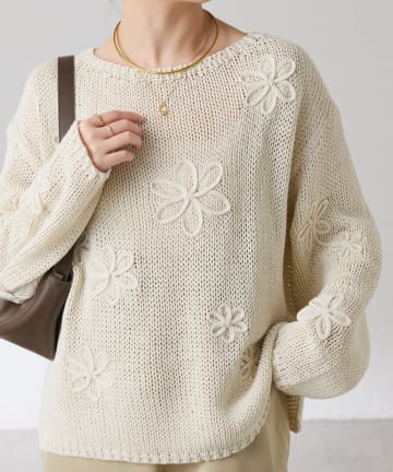 COLLAGE GALLARDAGALANTE(コラージュ ガリャルダガランテ) 【着映えトップス】フラワールーズコットン混ニット