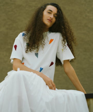 GALLARDAGALANTE(ガリャルダガランテ) 【1/1(木)12:00～予約開始】【Dhritië】リーフ刺繍Tee