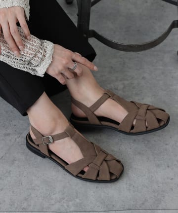 COLONY 2139(コロニー トゥーワンスリーナイン) 【リバイバル】グルカサンダル