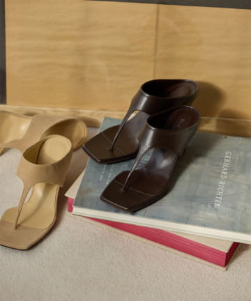 Whim Gazette(ウィム ガゼット) 【Hoaw.】ウェッジトングサンダル