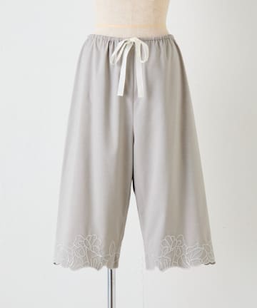 COLLAGE GALLARDAGALANTE(コラージュ ガリャルダガランテ) 【CEPIE./セピエ】バミューダパンツ