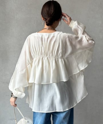 DOUDOU(ドゥドゥ) 【WEB限定】バックギャザーフリルブルゾン