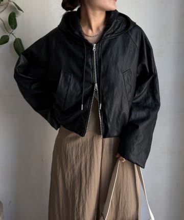 DOUDOU(ドゥドゥ) 【WEB限定】フェイクレザーショートフーディージャケット