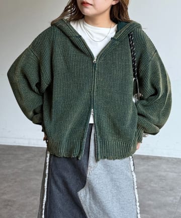 CPCM(シーピーシーエム) ダメージピグメントパーカー