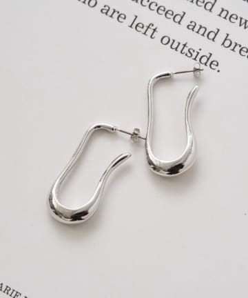 LOUNGEDRESS(ラウンジドレス) 【GALENA/ガレナ】ニュアンスラインピアス