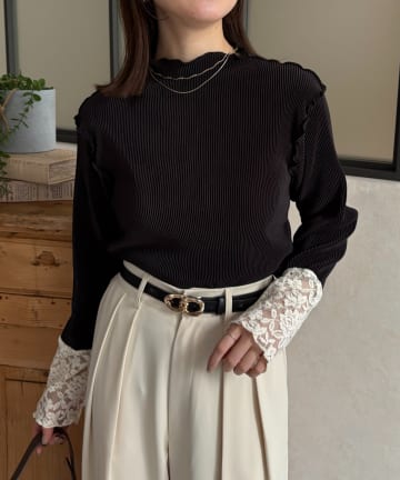 Thevon.(ゼヴォン) 袖先切替プリーツメロープルオーバー