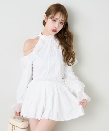 one after another NICE CLAUP(ワンアフターアナザー ナイスクラップ) 肩ビジューアメスリチュニック