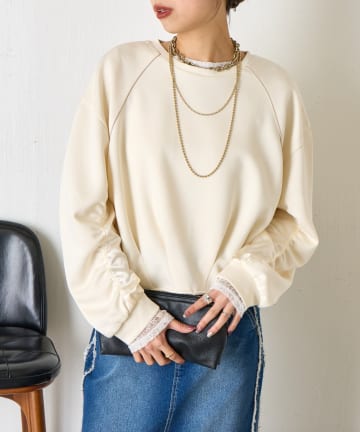 Jena　espace merveilleux(ジェナ　エスパスメルヴェイユ) 袖サテンギャザープルオーバー