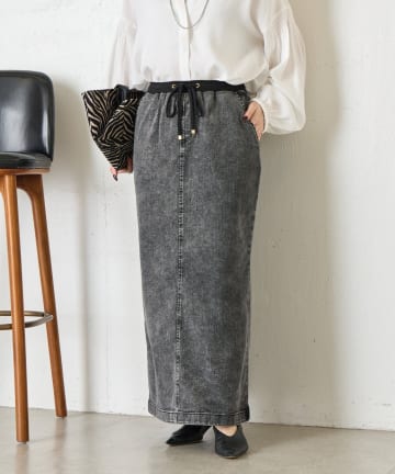 Jena　espace merveilleux(ジェナ　エスパスメルヴェイユ) ストレッチデニムスカート