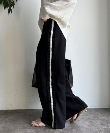 DOUDOU(ドゥドゥ) 【WEB限定】カットジョーゼットサイドフリルラインパンツ