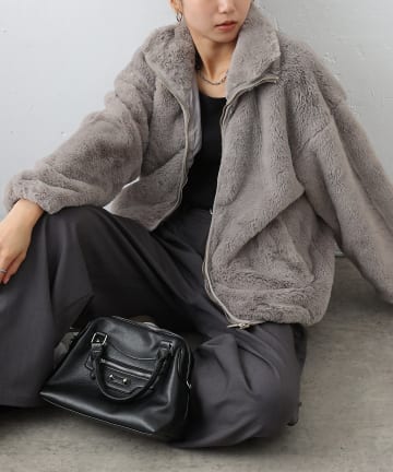 COLONY 2139(コロニー トゥーワンスリーナイン) ファースタンドコート