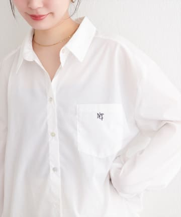 NICE CLAUP / OLIVE des OLIVE OUTLET(ナイスクラップ  / オリーブ デ オリーブ アウトレット) 【natural couture】ポケット刺繍入りゆるシャツ
