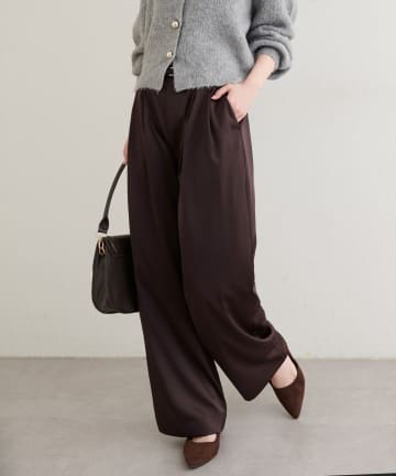 NICE CLAUP / OLIVE des OLIVE OUTLET(ナイスクラップ  / オリーブ デ オリーブ アウトレット) 【EVERY.VERY niceclaup】タックサテンパンツ