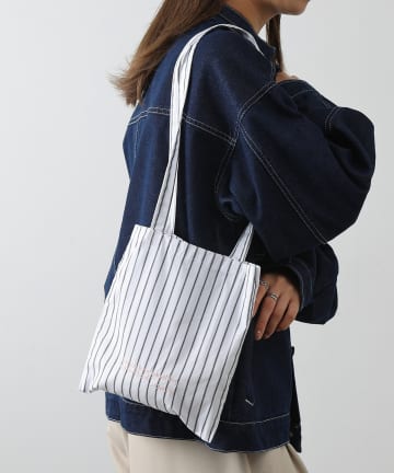 COLONY 2139(コロニー トゥーワンスリーナイン) パジャマストライプミニトートバッグ