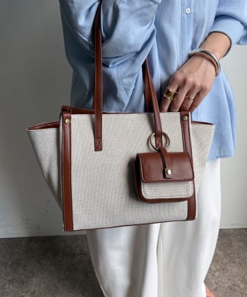 DOUDOU(ドゥドゥ) 【WEB限定】ミニポーチ付きエルガリートート