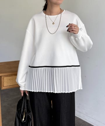 Chez toi(シェトワ) 裾プリーツ切替プルオーバー