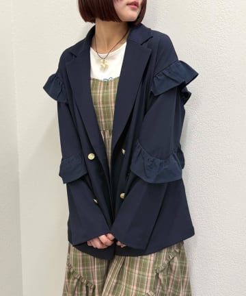 w closet(ダブルクローゼット) 【Sサイズ・Mサイズ展開】フリルテーラードジャケット
