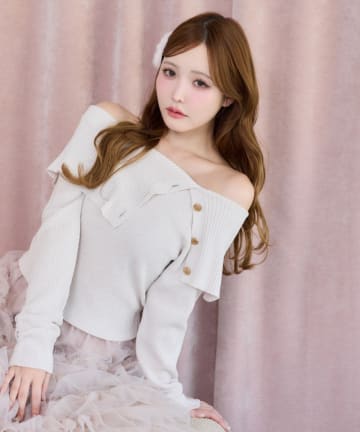 one after another NICE CLAUP(ワンアフターアナザー ナイスクラップ) オフショルラメニット