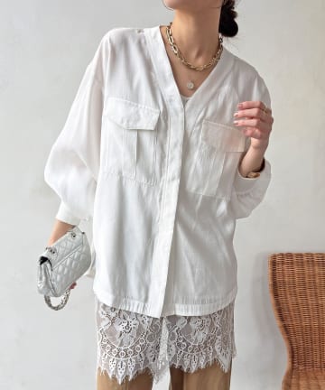 DOUDOU(ドゥドゥ) 【WEB限定】ノーカラーブルゾンライクシャツ