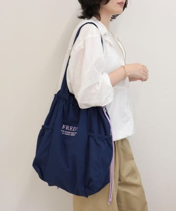 FREDY & GLOSTER(フレディ アンド グロスター) 《新色追加》【WEB限定カラーあり】撥水サッカーサイドポケットトートバッグ