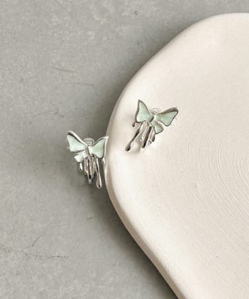 3COINS(スリーコインズ) カラーバタフライイヤリング