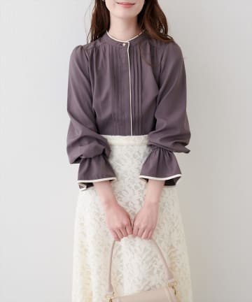 natural couture(ナチュラルクチュール) 配色パイピングタックブラウス