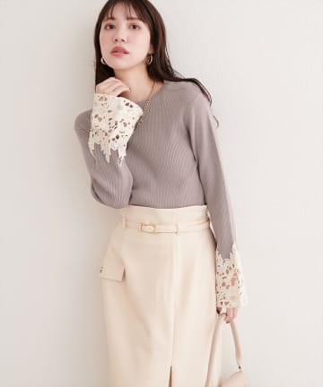 natural couture(ナチュラルクチュール) 袖口レースリブニットプルオーバー