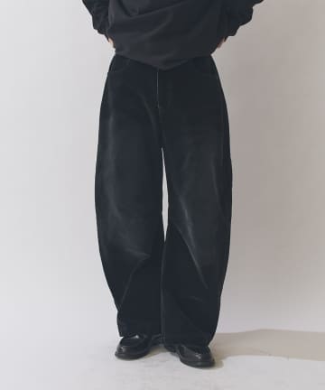 Lui's(ルイス) フロッキーカーブデニムパンツ