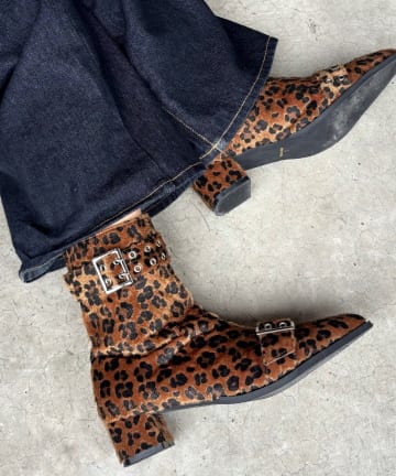 OUTLET(アウトレット) 【WHO'S WHO gallery】ダブルベルトショートブーツ