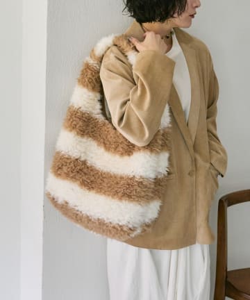 OUTLET(アウトレット) 【ear PAPILLONNER】もこもこファーバッグ