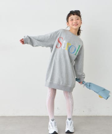 CIAOPANIC TYPY(チャオパニックティピー) 《WEB限定》【KIDS】ミニ裏毛かすれロゴバックフリルワンピ(ジュニアサイズあり)