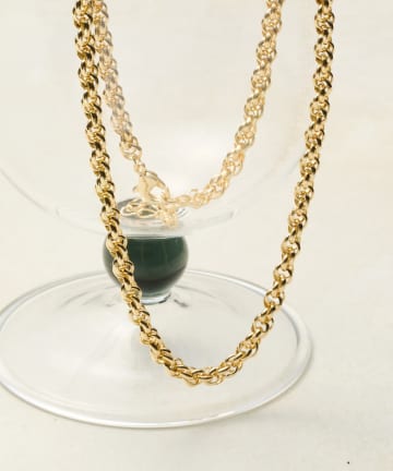 COLONY 2139(コロニー トゥーワンスリーナイン) カーブチェーンネックレス