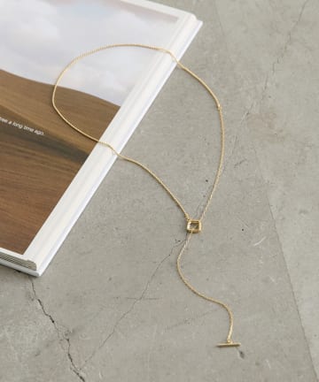 Jena　espace merveilleux(ジェナ　エスパスメルヴェイユ) スクエアパーツネックレス