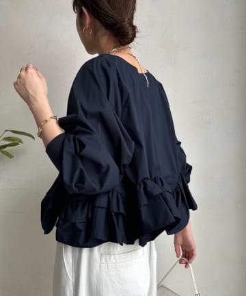 DOUDOU(ドゥドゥ) 袖リブペプラムフリルブラウス