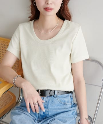 DISCOAT(ディスコート) 【WEB限定】ラメリブコンパクトUネックTシャツ