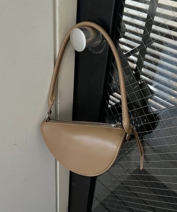 OUTLET(アウトレット) 【CAPRICIEUX LE'MAGE】ハーフムーン2WAYショルダーバッグ