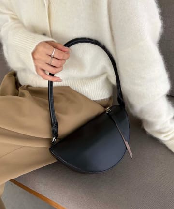 OUTLET(アウトレット) 【CAPRICIEUX LE'MAGE】ハーフムーン2WAYショルダーバッグ