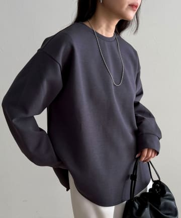 FREDY & GLOSTER(フレディ アンド グロスター) バックスリットポンチプルオーバー