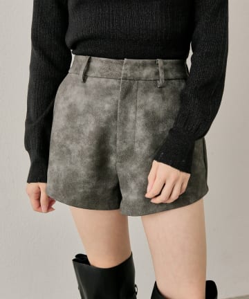 mline(エムライン) [mline]レザーコンパクトパンツ