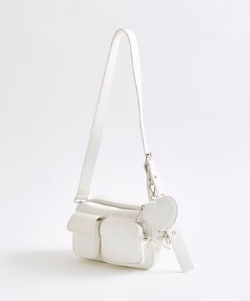 OLIVE des OLIVE(オリーブ デ オリーブ) 【リバイバル】ハートポーチ付きショルダーバッグ