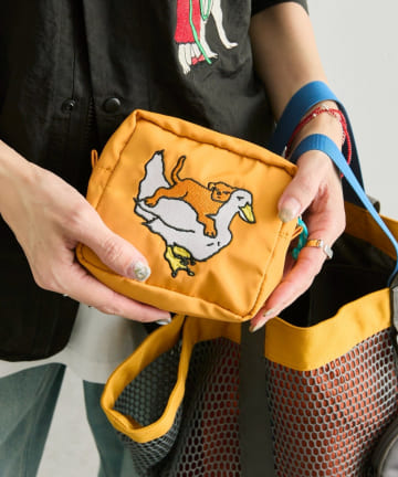 ear PAPILLONNER(イア パピヨネ) 【KEN NAKAYAMA×ear】コラボポーチ