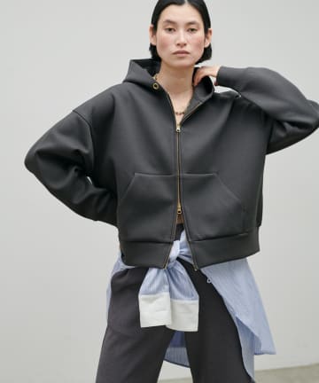 LARUTA(ラルータ) ダンボールフードZIP付きプルオーバー
