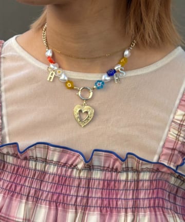 CIAOPANIC TYPY(チャオパニックティピー) 【HELLO.SANFRANCISCO/ハローサンフランシスコ】イニシャルチャームフラワービーズネックレス