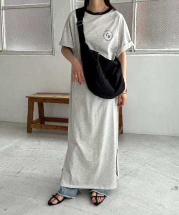 DISCOAT(ディスコート) 【WEB限定】ワンポイントロゴカットワンピース