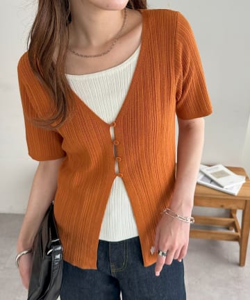 DISCOAT(ディスコート) 【WEB限定】リブレイヤード風半袖プルオーバー